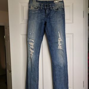 Jeans sz 25 straight slim ripped Diesel